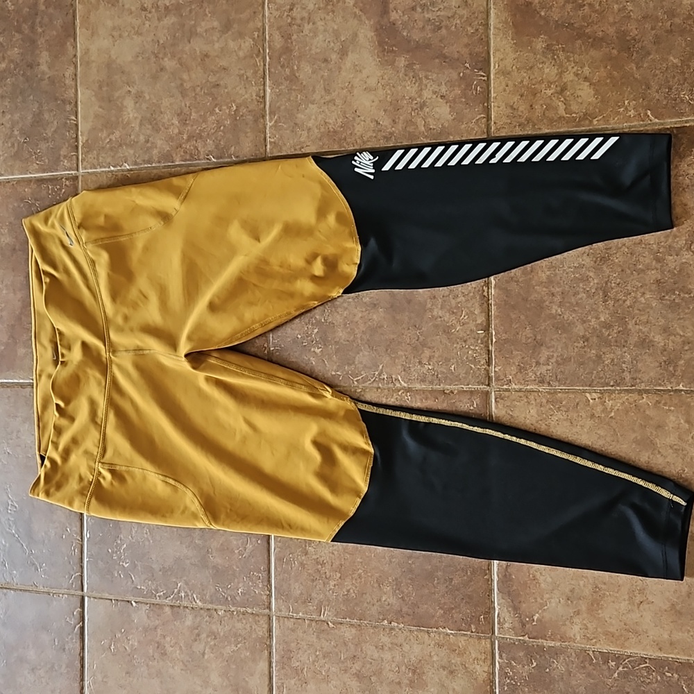 Nike Mustard yellow compression leggings with mesh legs size xxl
